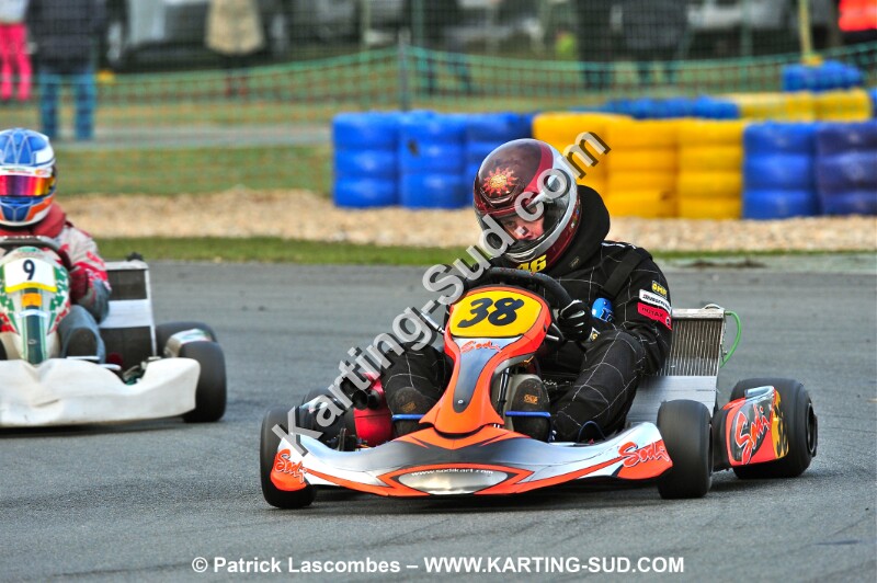 31102010-merignac-Lascombes (1132).JPG